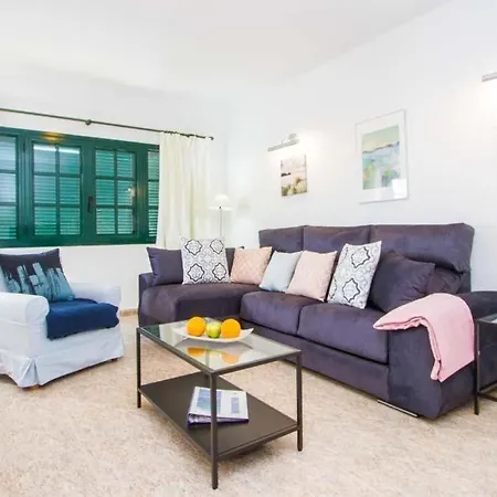 Puerto Del Carmen Sleeps 8 Pool Air Con Wifi Вілла *